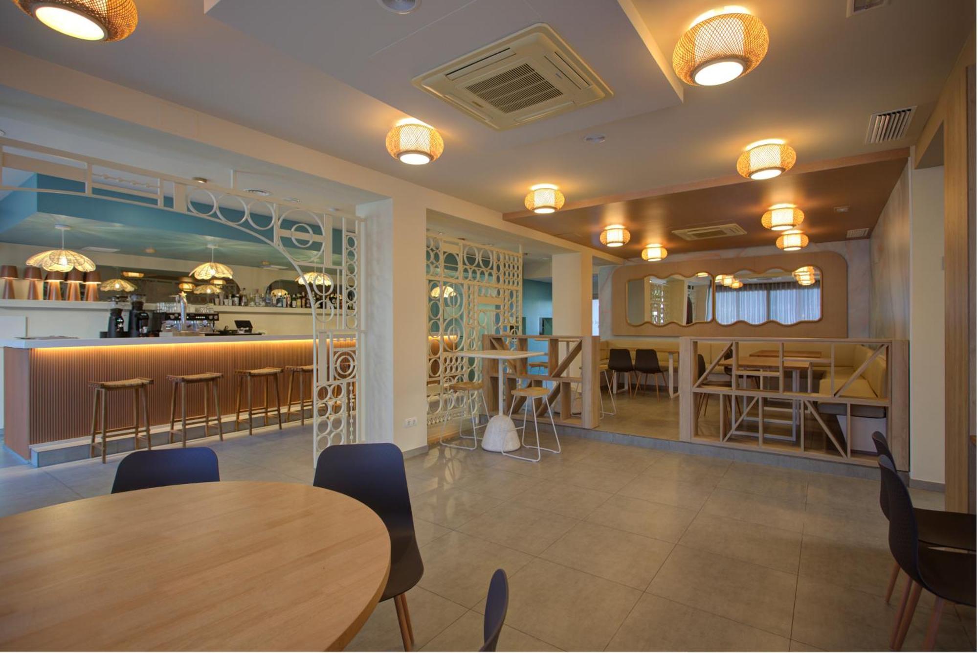 Casual Bahia Ibiza Hotel Sant Antoni de Portmany Exterior foto
